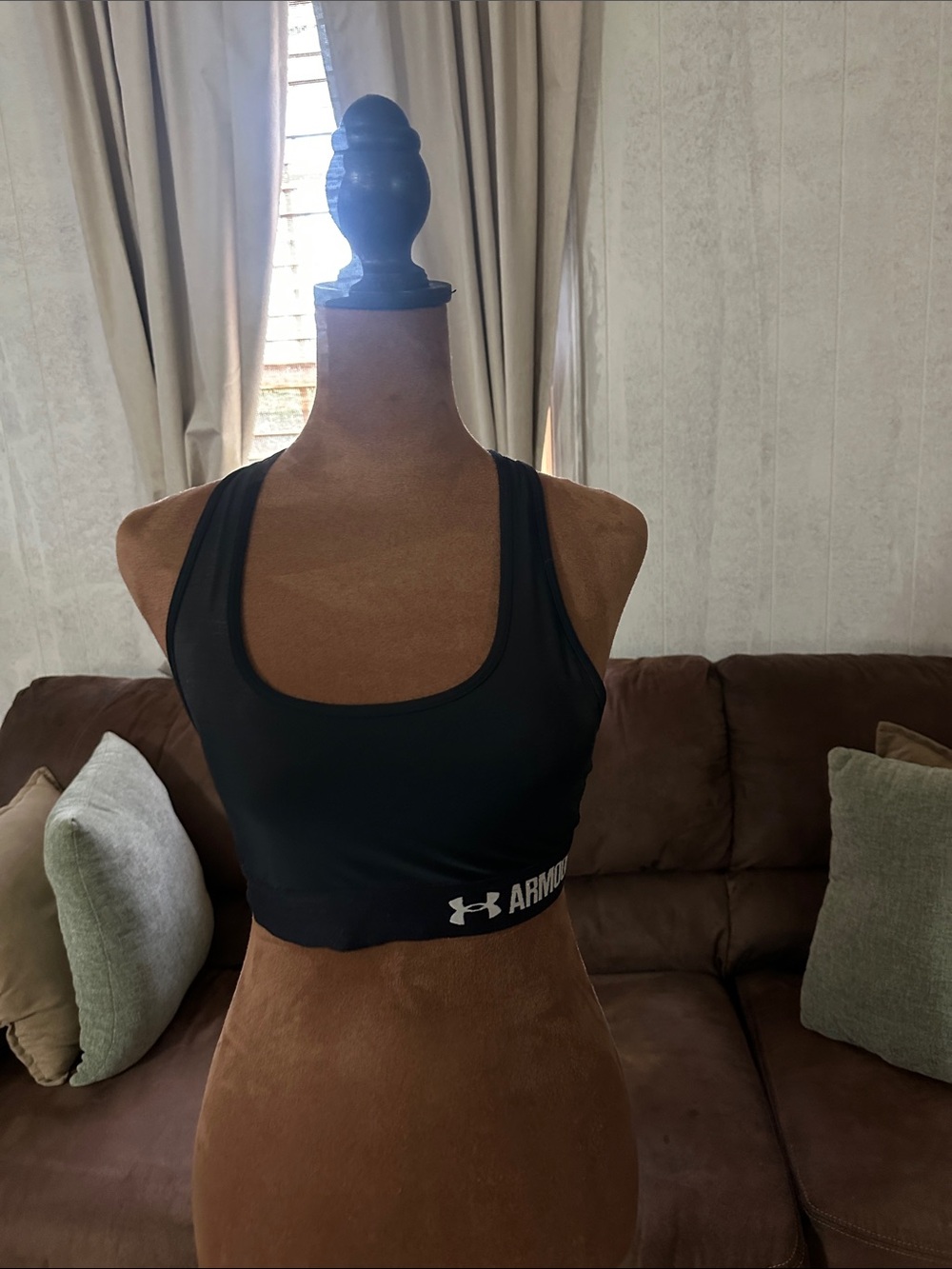 Under Armour Wonen’s Black Crossback Compression Medium Support Size Small